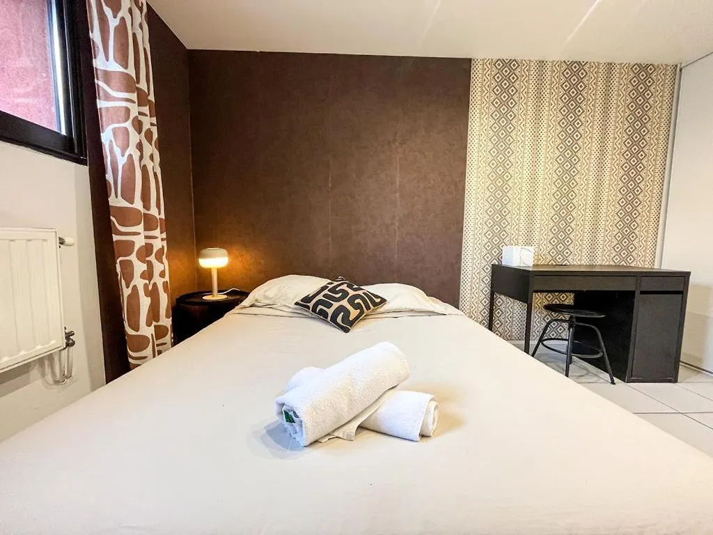 Suite Elton'S Villeurbanne 0*,  France